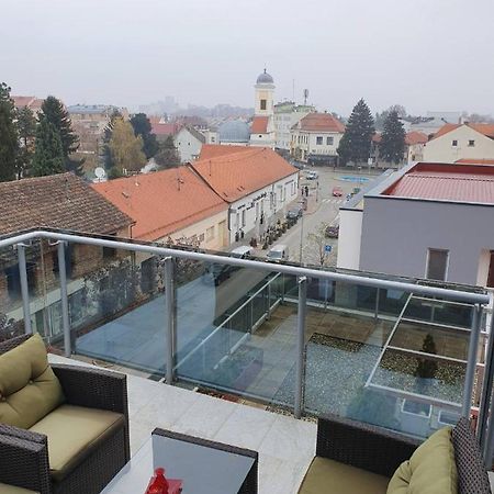 Апартаменти Penthouse Heart Of Slavonia **** Джяково Екстер'єр фото